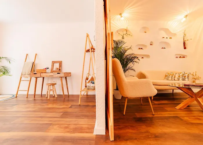 Blue Nest Old Town *